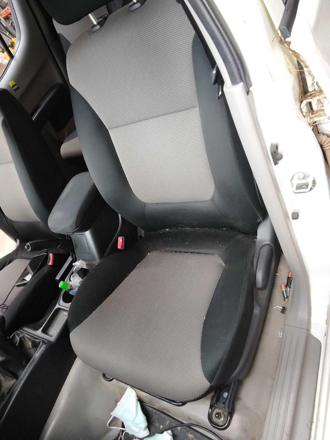 2013 MN Triton GLX 4x4 - Image 6