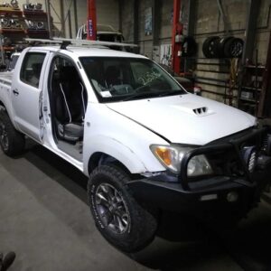 2005 Hilux SR