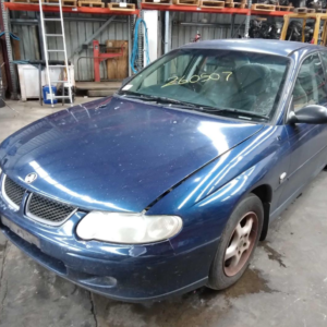 2002 HOLDEN COMMODORE VX